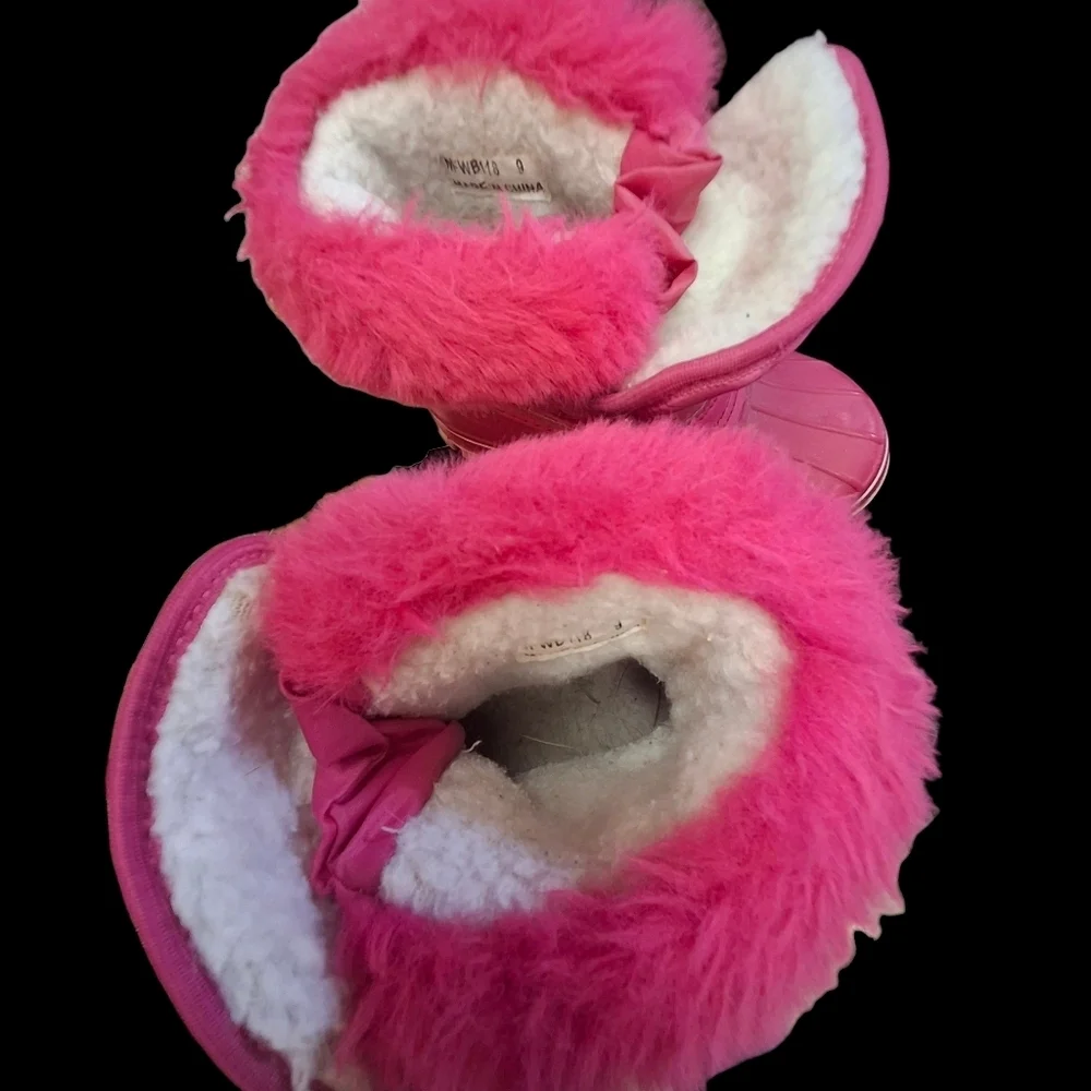 Nova Mountain Youth Pink Faux-Fur Sherpa Waterproof Winter Boots   Size 9 Kids